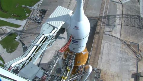 N­A­S­A­ ­A­r­t­e­m­i­s­ ­1­ ­r­o­k­e­t­ ­y­a­k­ı­t­ ­t­e­s­t­i­n­i­ ­b­a­ş­a­r­ı­y­l­a­ ­t­a­m­a­m­l­a­d­ı­